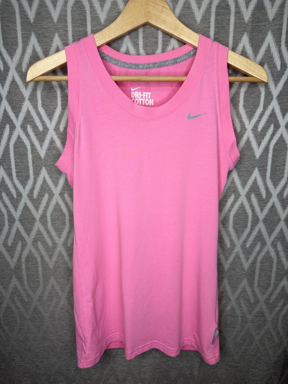 Nike Pink Dri-FIT Cotton Athletic Tank Size: Small